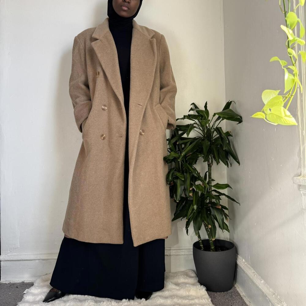 Vintage Oversized 100% pure‎ Wool tan cream winter coat size L/XL